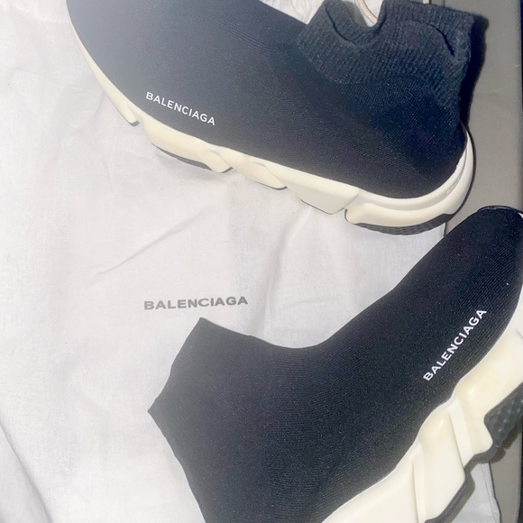 WOMEN'S SPEED RECYCLED KNIT TRAINERS IN BLACK/WHITE - Picture 3 of 6